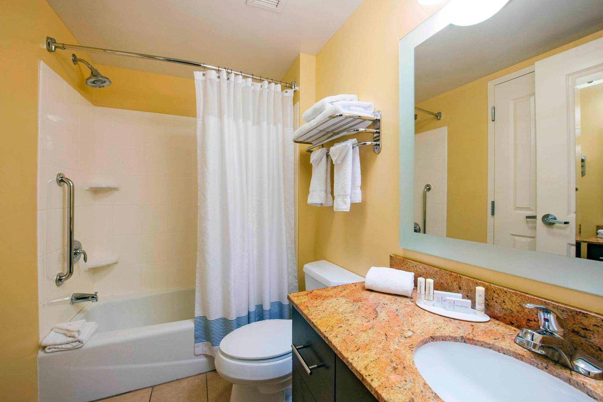 Towneplace Suites By Marriott Bethlehem Easton/Lehigh Valley Hollo Exteriér fotografie